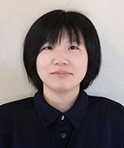 介護員 小澤 裕子